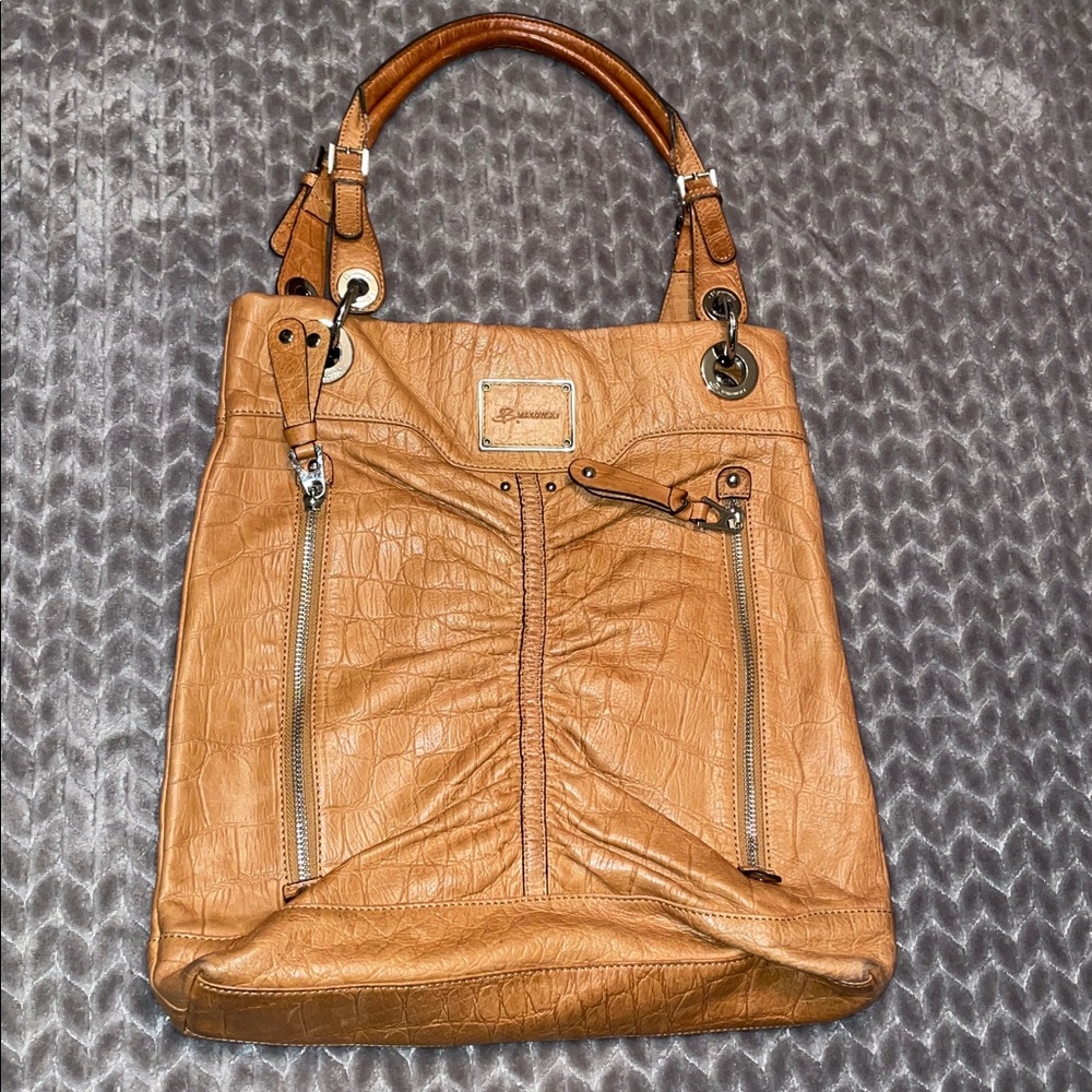 B. Makowsky hobo/shoulder bag. Tan/Cognac leather w a crocodile-embossed texture